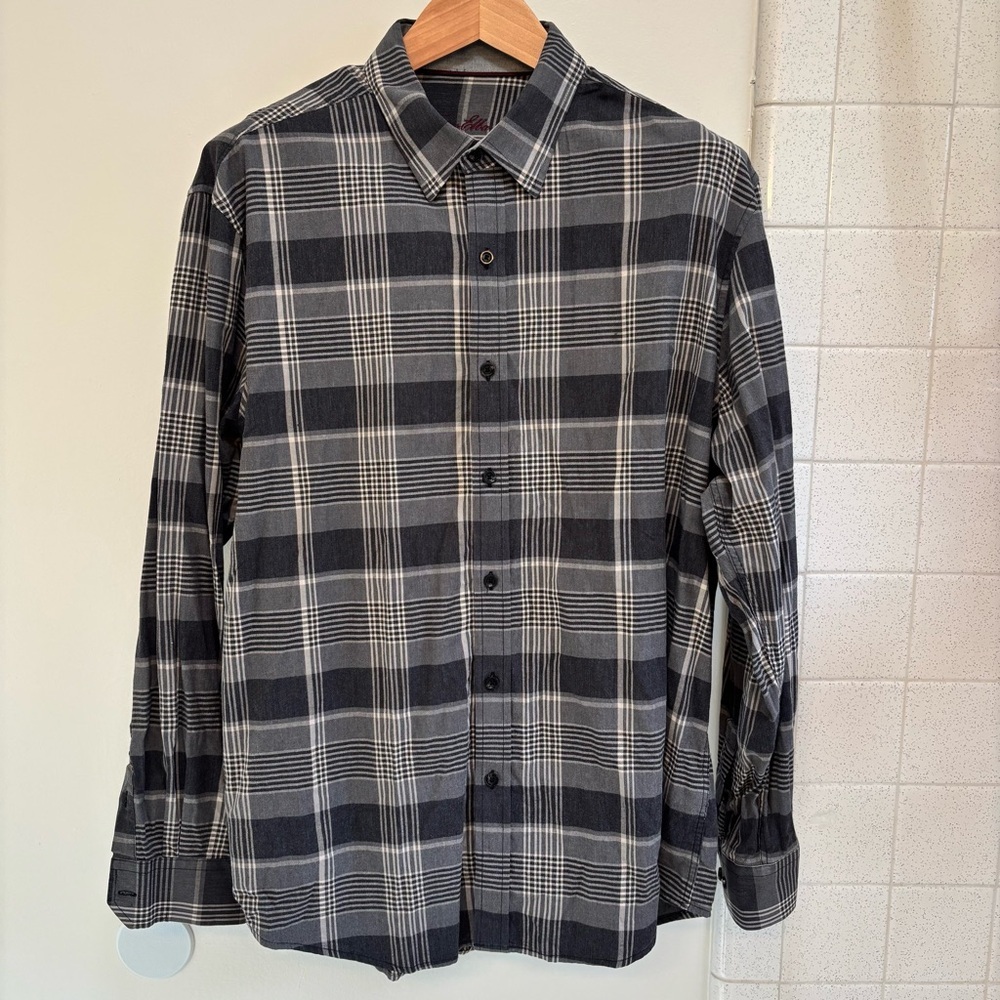 Tasso Elba Mens Button Down Shirt Size XL Grey Cream Plaid Classic Fit Preppy